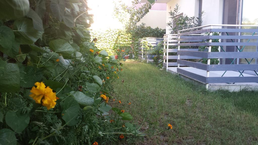 Velipojë Aparthotel Vila Tufi מראה חיצוני תמונה