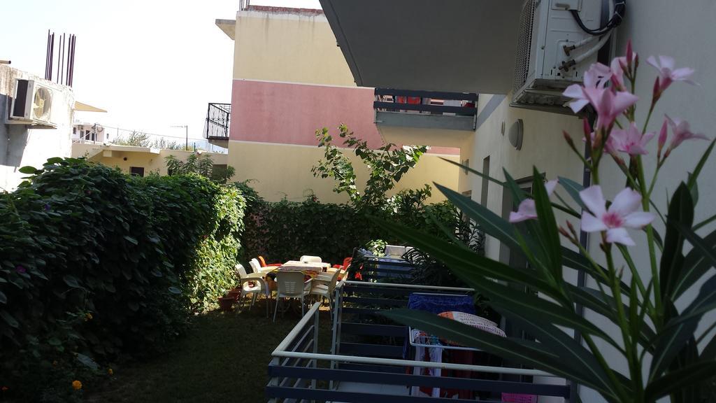 Velipojë Aparthotel Vila Tufi מראה חיצוני תמונה