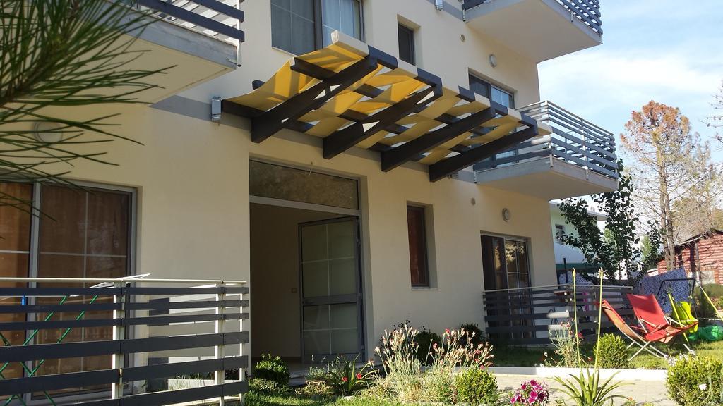 Velipojë Aparthotel Vila Tufi מראה חיצוני תמונה