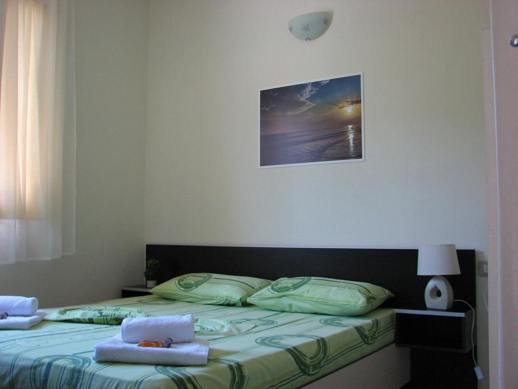 Velipojë Aparthotel Vila Tufi מראה חיצוני תמונה